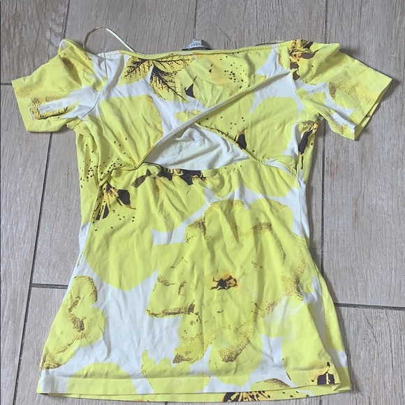 Guess - Picture 6 of 7